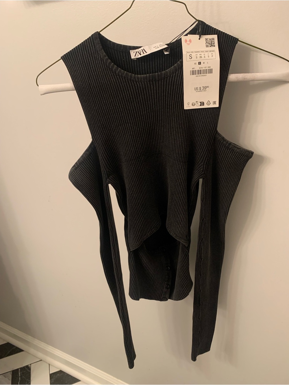Zara Grayish Black Ribbed Off-Shoulder Cutout Sweater NWT size S